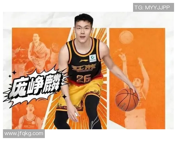 庞峥麟助攻助力球队逆转胜利展现出色团队合作精神